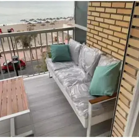 Apartamento Frente Al Mar *